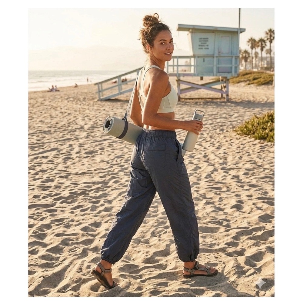 Athleta Lunar Utility Pant 💙 blue parachute jogger Nylon Breathable New-M